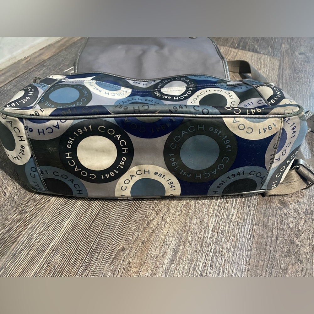 Coach Signature Snaphead Diaper Bag - Picture 4 of 7